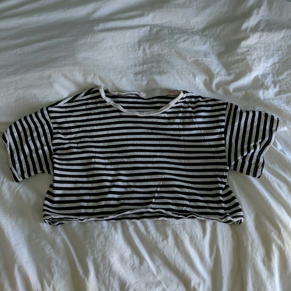 black amd white striped crop top
